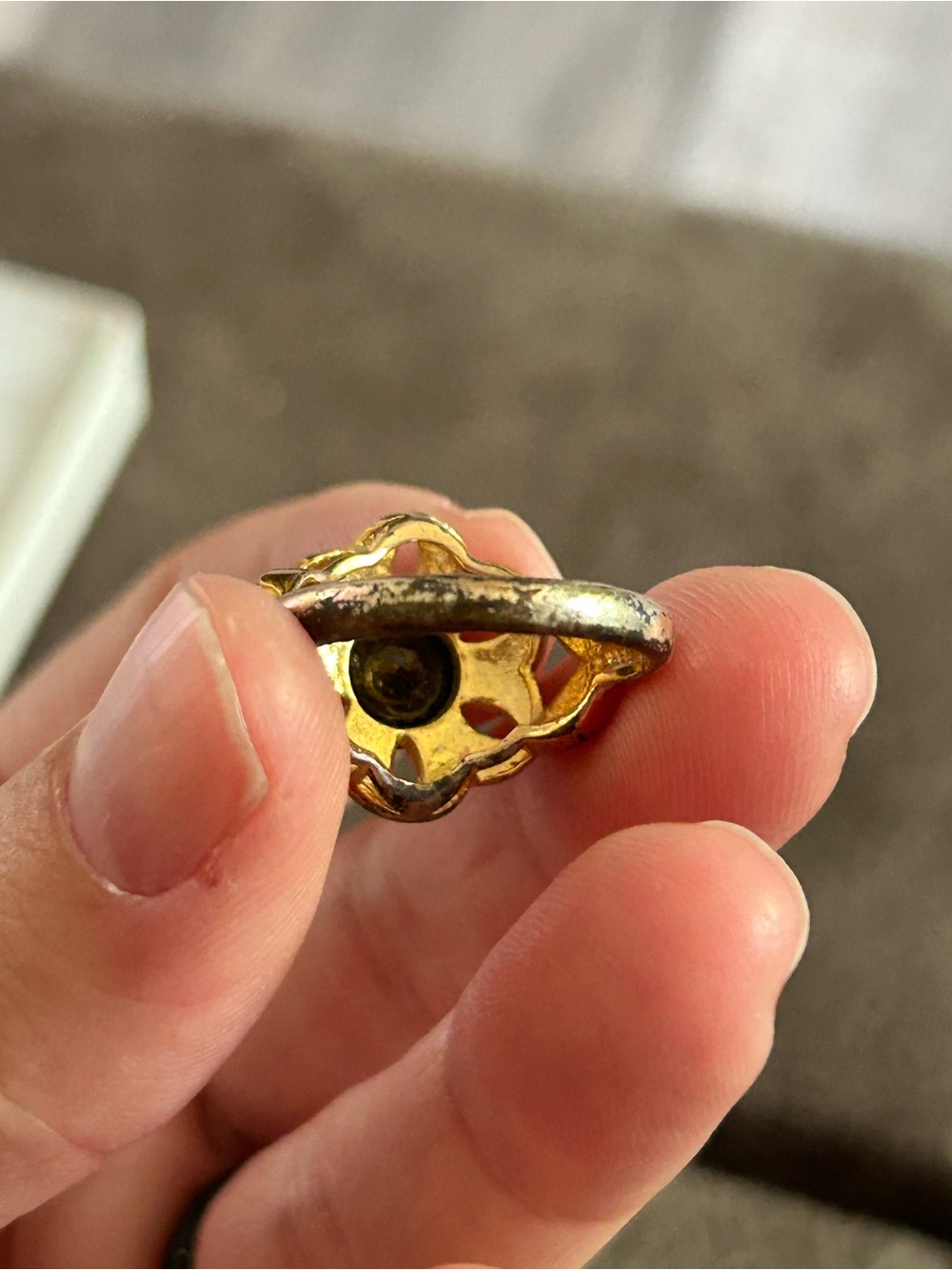 4/$100 Gold-Tone Black Stone Ring with Pave Accents size 7 3/4 - Picture 7 of 9